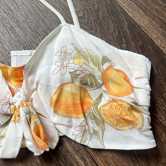 For Love & Lemons Lemon Crop Top - Picture 3 of 6